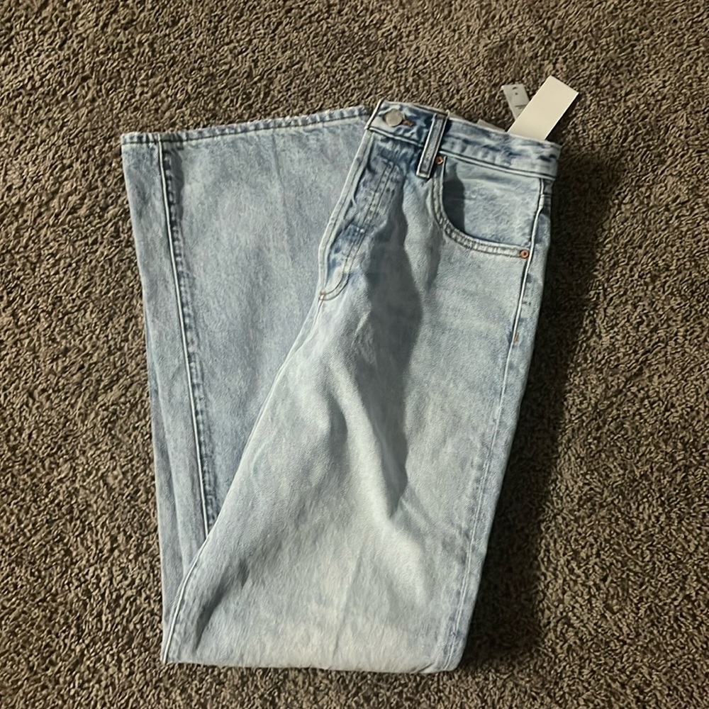 Aritzia Light Blue High Rise Women Jeans